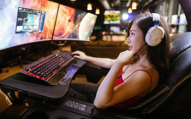 7 Ways Music Can Influence Your Online Gaming Experience - Soundsphere  magazine